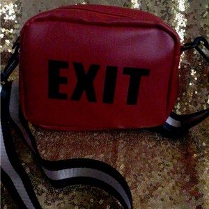 Crossbody purse